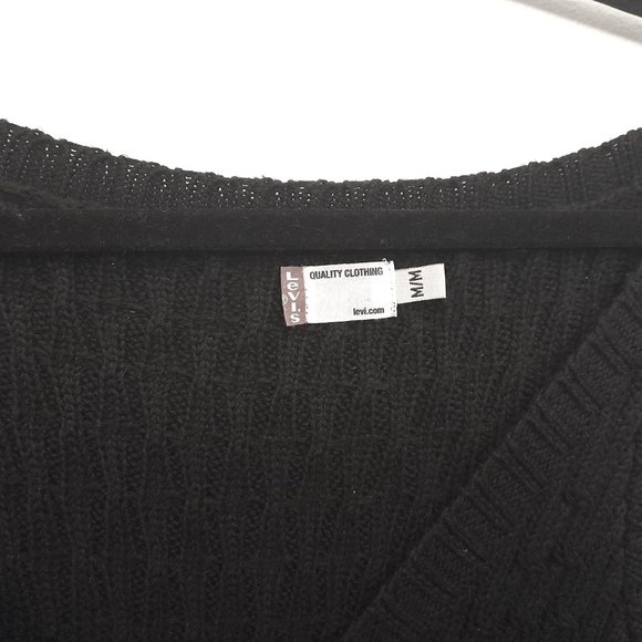 Levi's Sweater Dress with V Neck and Long Sleeves. Size M - Picture 2 of 5